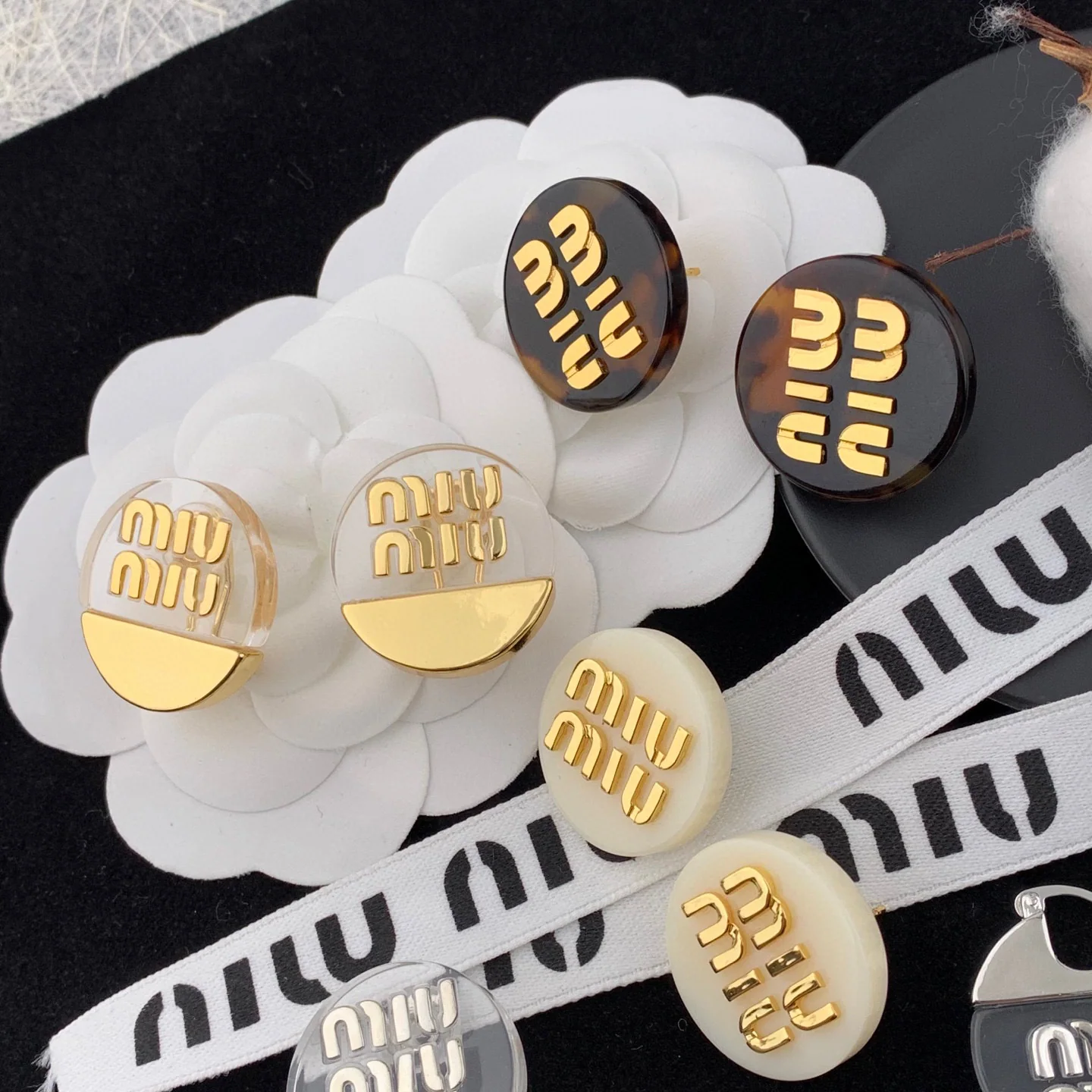 미우미우 귀걸이 61168 Miu Miu Earrings 상세 이미지 5