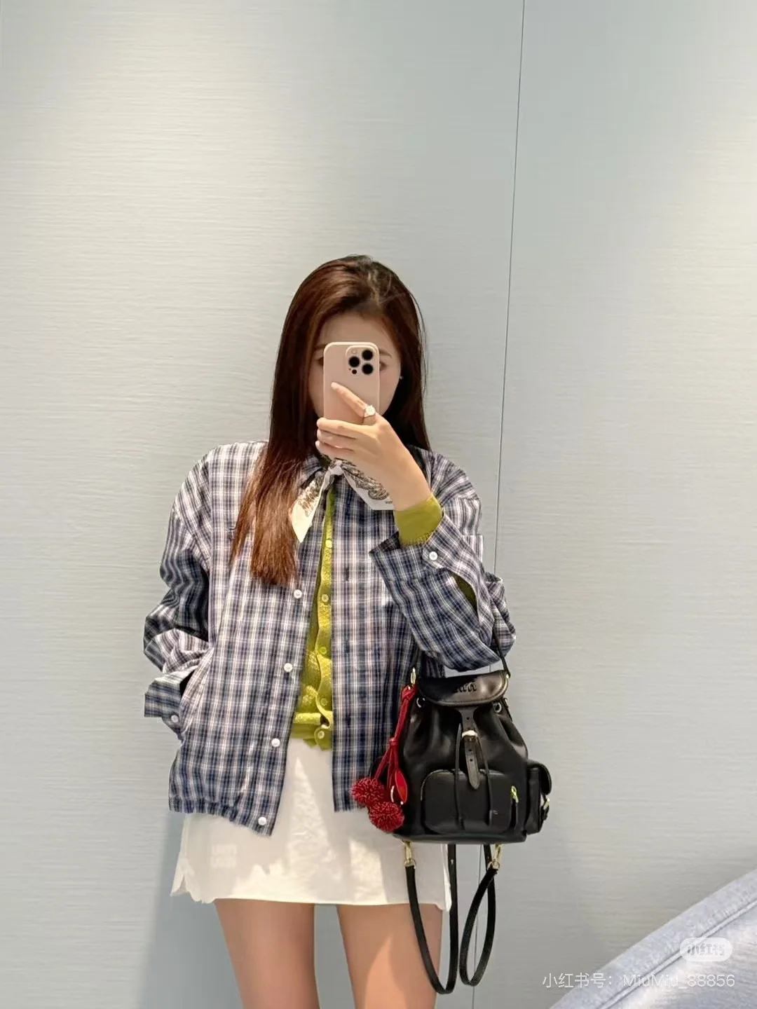 미우미우 레터 로고 자수 체크 셔츠 25 SS 상세 이미지 2