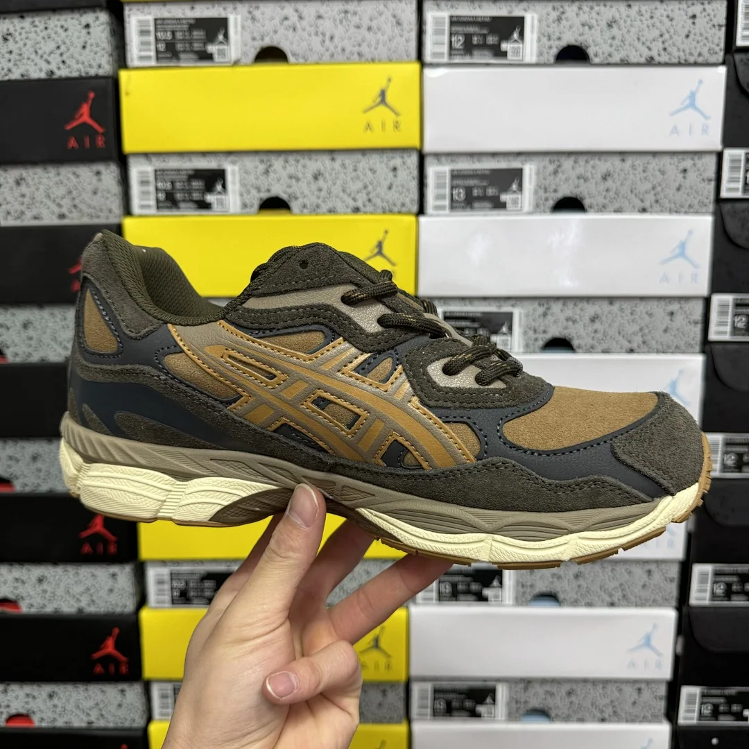 아식스 [CZ] 젤 NYC 1203A477-200 200257 Asics Gel-NYC Brown Storm Tan Presidio 상세 이미지 4