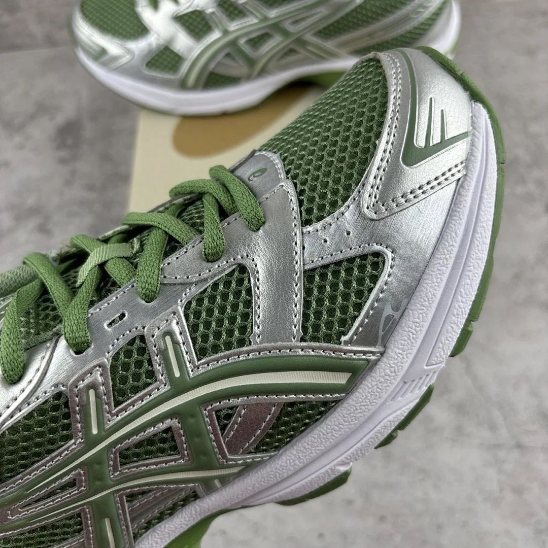 아식스 [KO] 젤 1130 1203A842-300 200288 Asics Gel 1130 상세 이미지 2