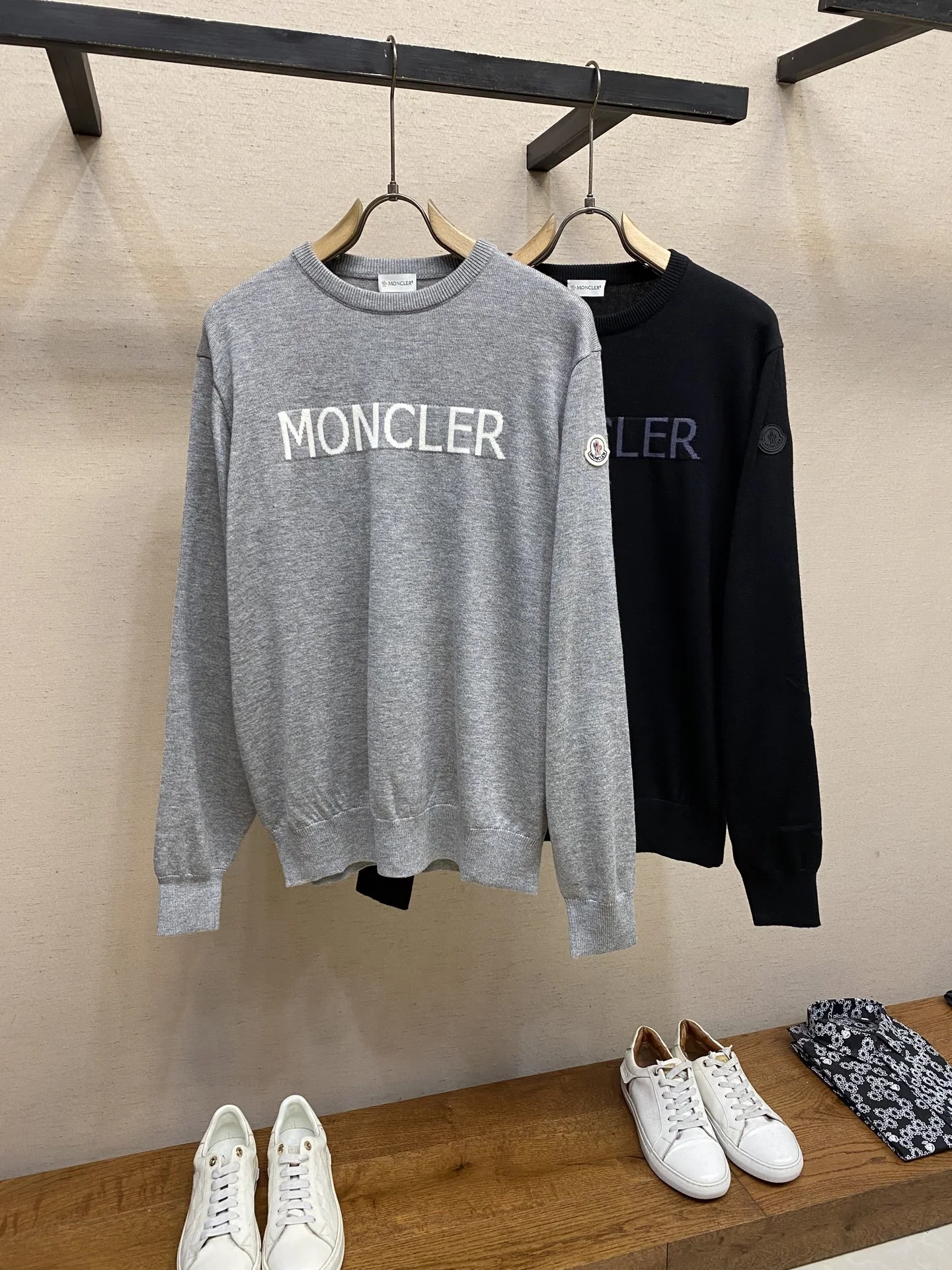 몽클레어 울 혼방 자카드 크루넥 스웨터 긴팔 상세 이미지 3