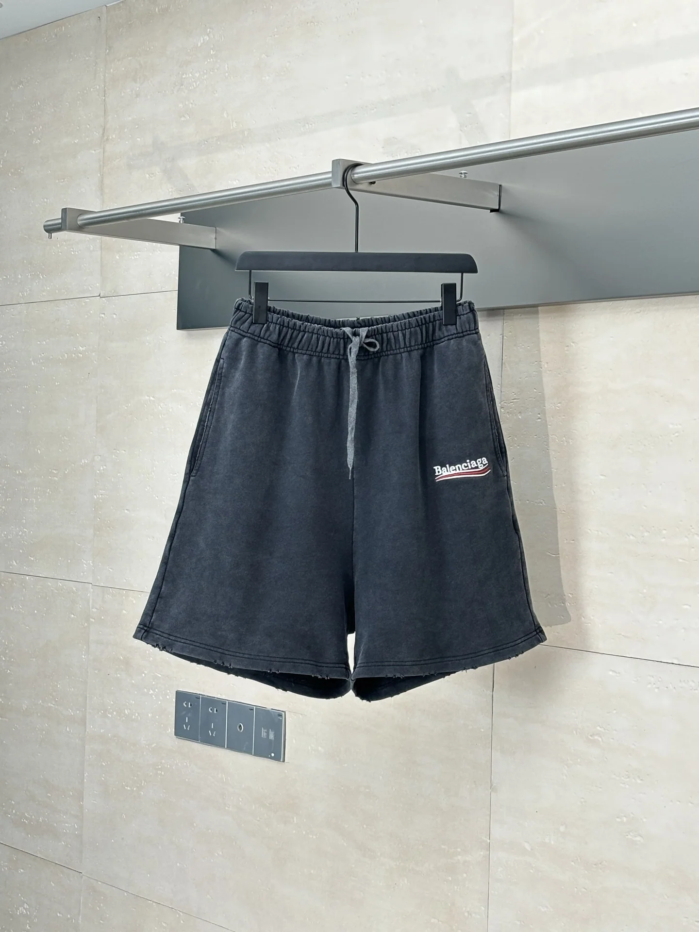발렌시아가 남성 반바지 68856 Balenciaga Shorts 상세 이미지 1