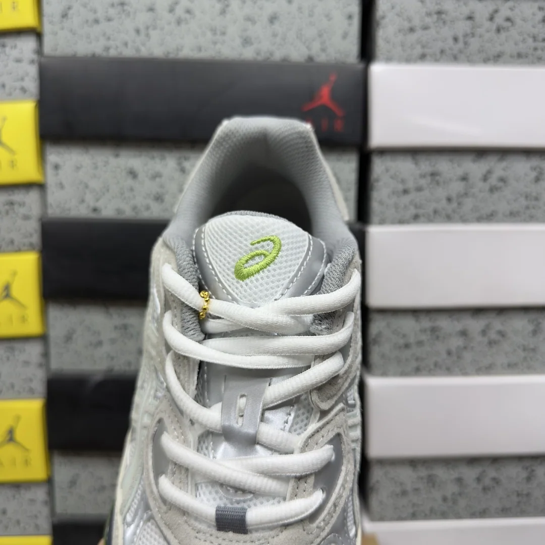 아식스 [WZ] 젤 NYC 1203A383-109 200468 Asics Gel-NYC White Glacier Grey 상세 이미지 9