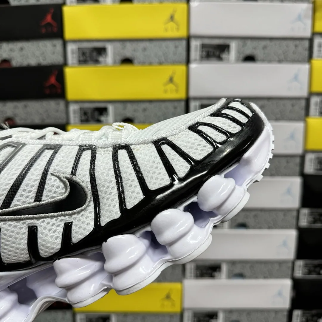 나이키 [BD] 샥스 TL 블랙 화이트 AR3566-002 201884 Nike Shox TL 상세 이미지 4