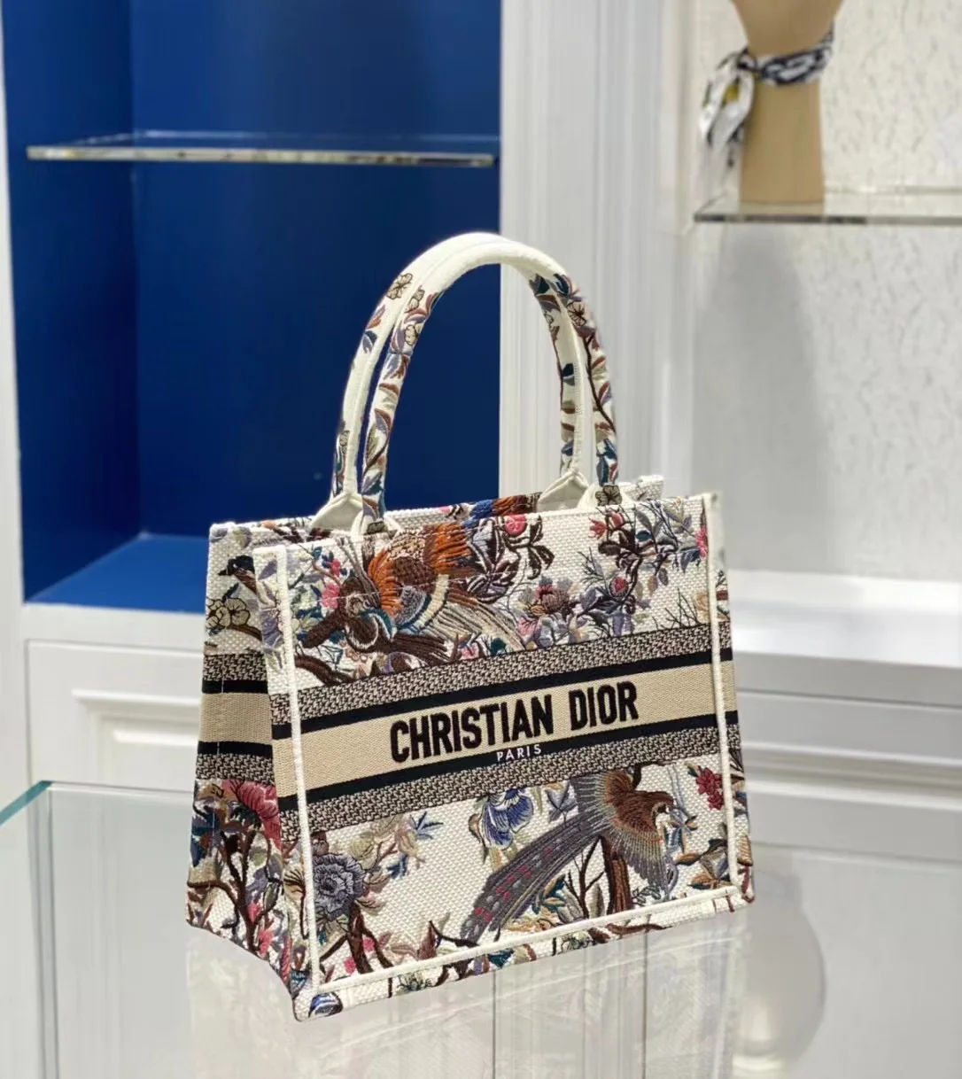 디올 CD-BookTote 토트백 상세 이미지 2