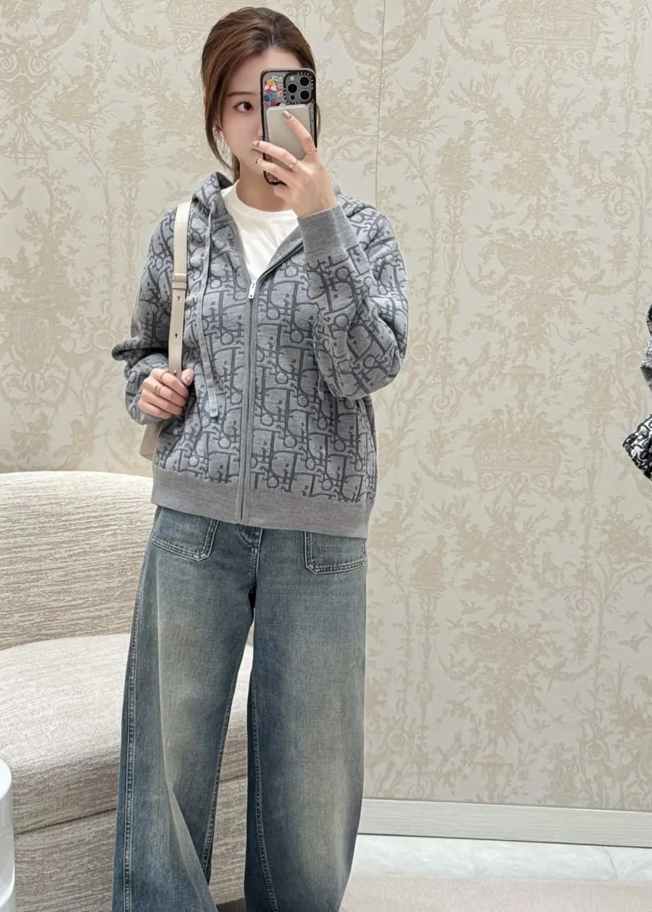 미우미우 울 혼방 후드 지퍼업 가디건 상세 이미지 9