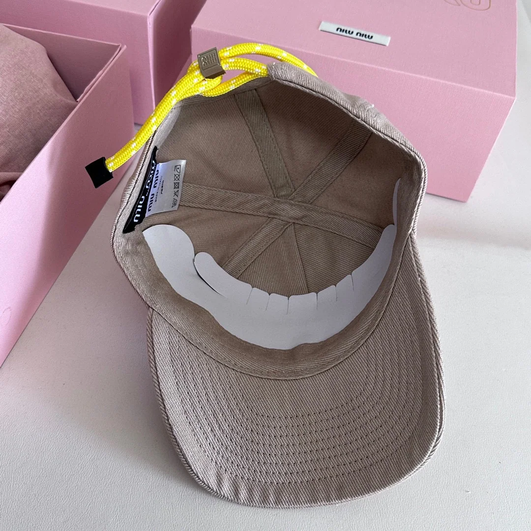 미우미우 모자 81451 Miu Miu Cap 상세 이미지 4