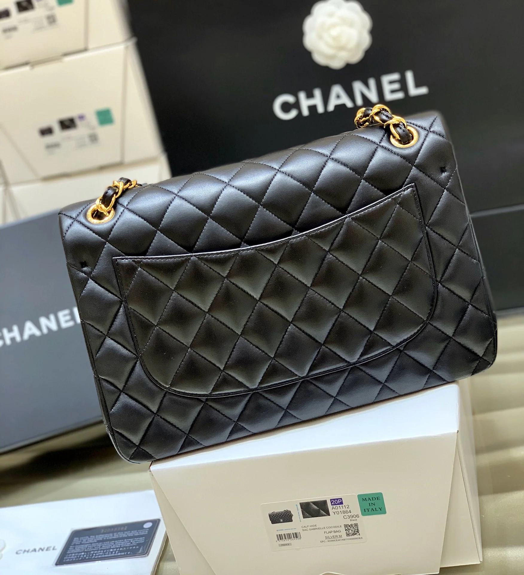샤넬 점보 클래식 플랩 가방 A58600 상세 이미지 3