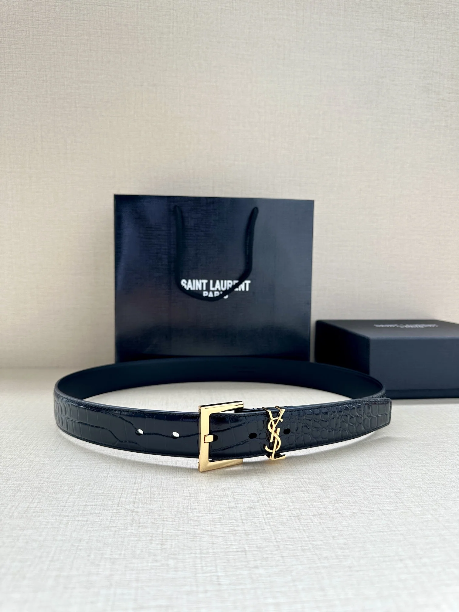 생로랑 YSL 모노그램 악어무늬 가죽 스퀘어 버클 벨트 상세 이미지 1