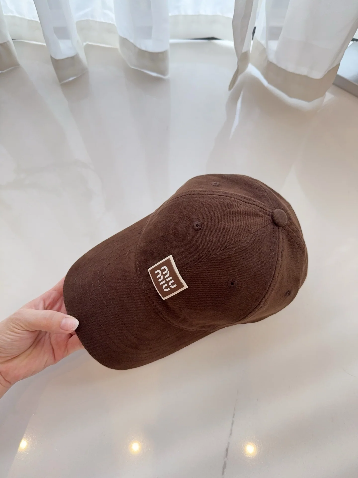 미우미우 모자 81342 Miu Miu Cap 상세 이미지 5