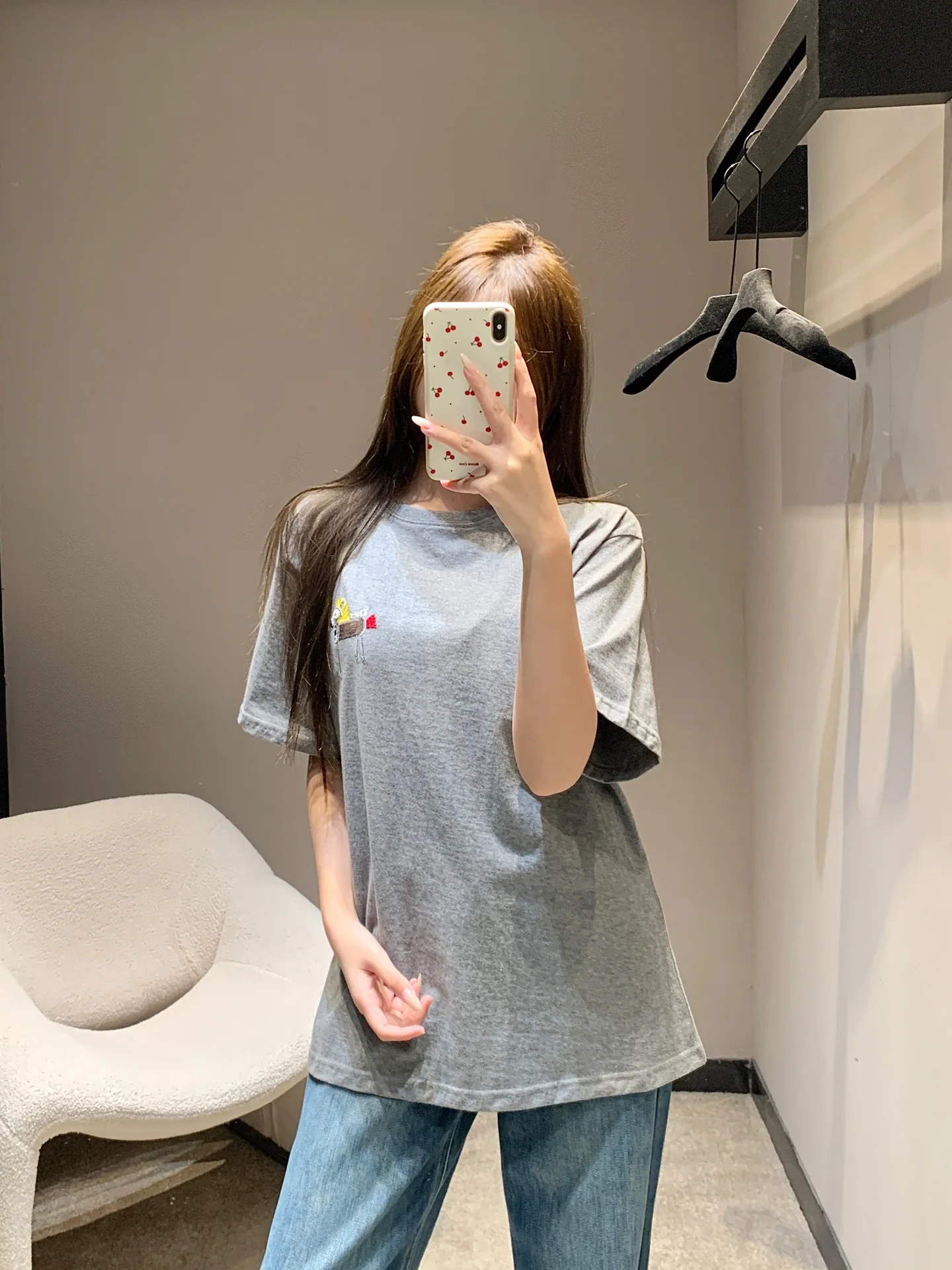 디올 포니 자수 그레이 크루넥 반팔 티셔츠 26 SS 상세 이미지 9