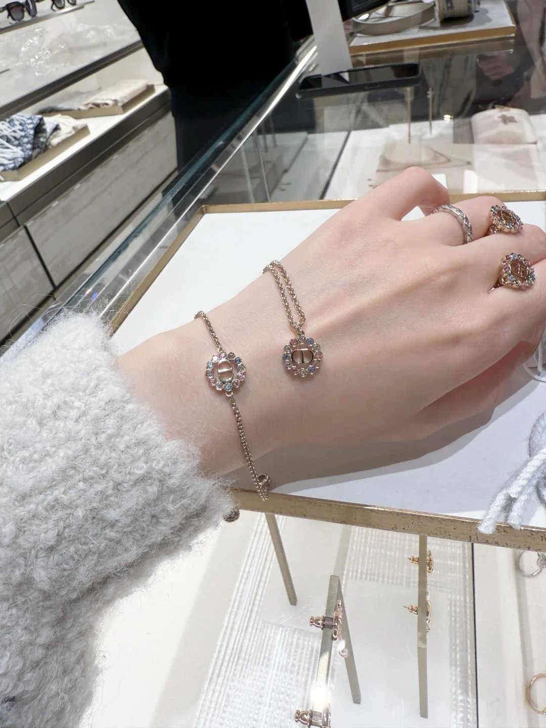 디올 팔찌 60899 Dior Bracelet 상세 이미지 2
