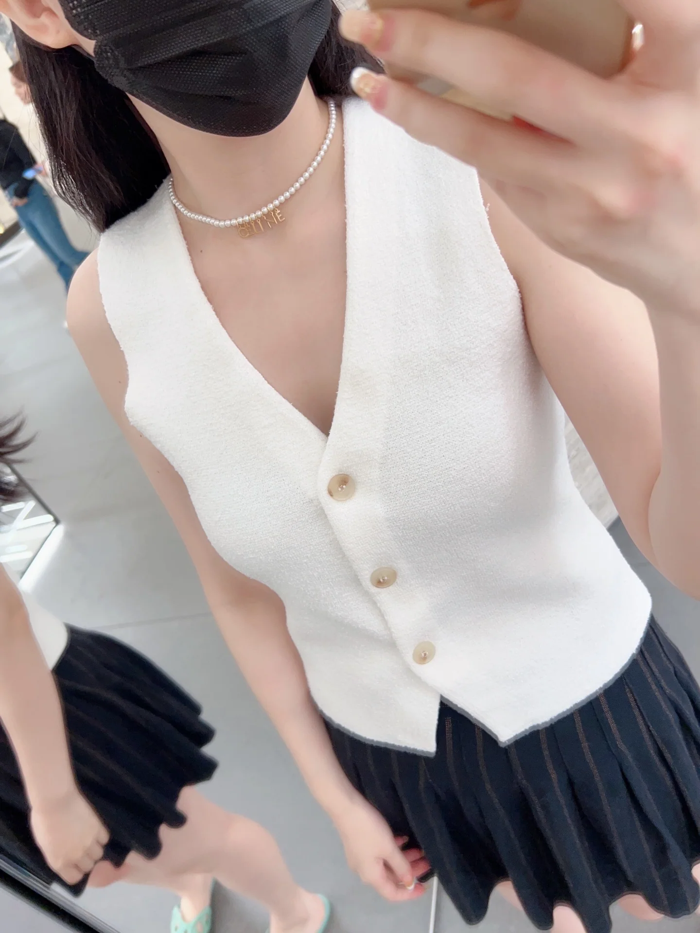 셀린느 진주 레터 목걸이 상세 이미지 2