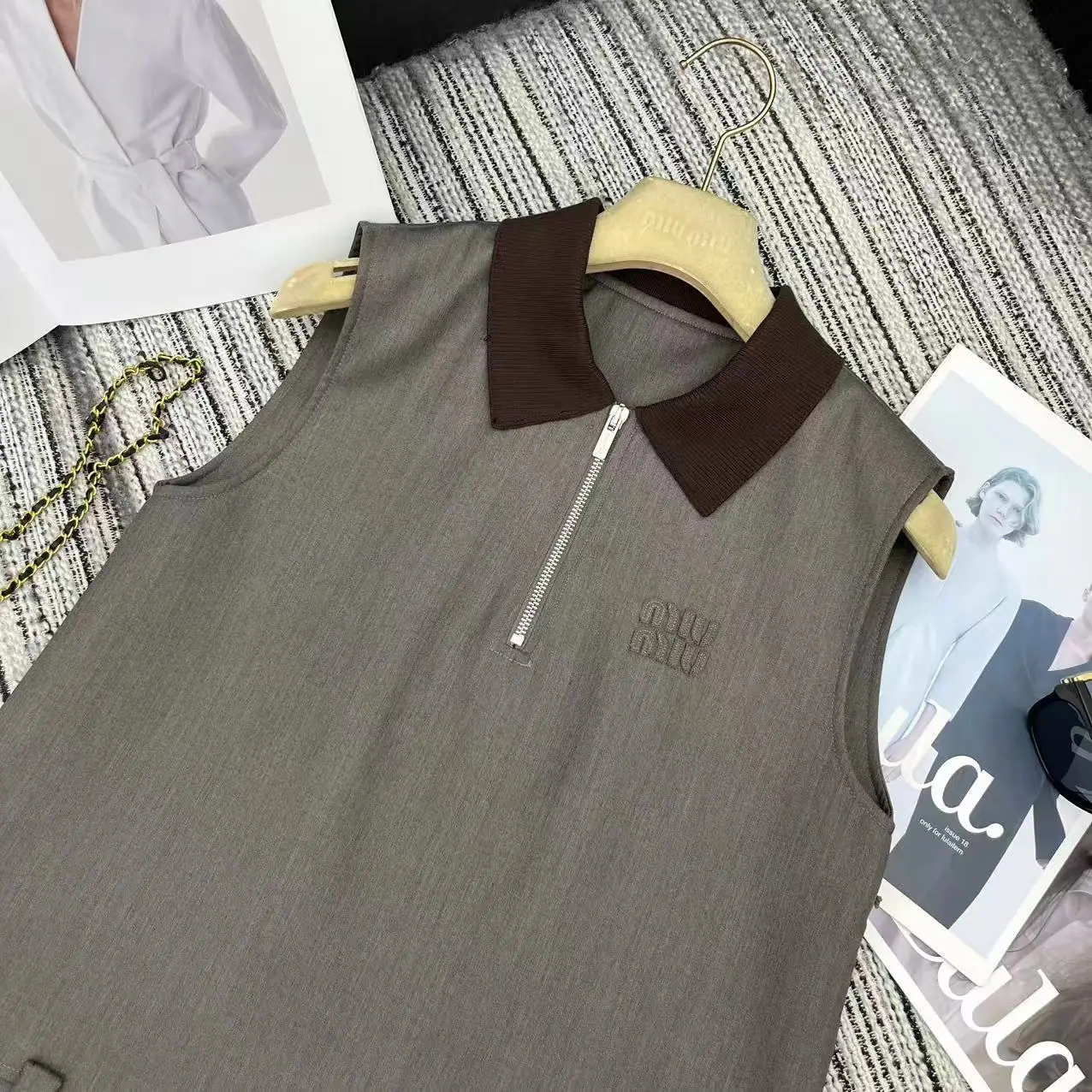 미우미우 컬러 블록 립 카라 플리츠 원피스 상세 이미지 4