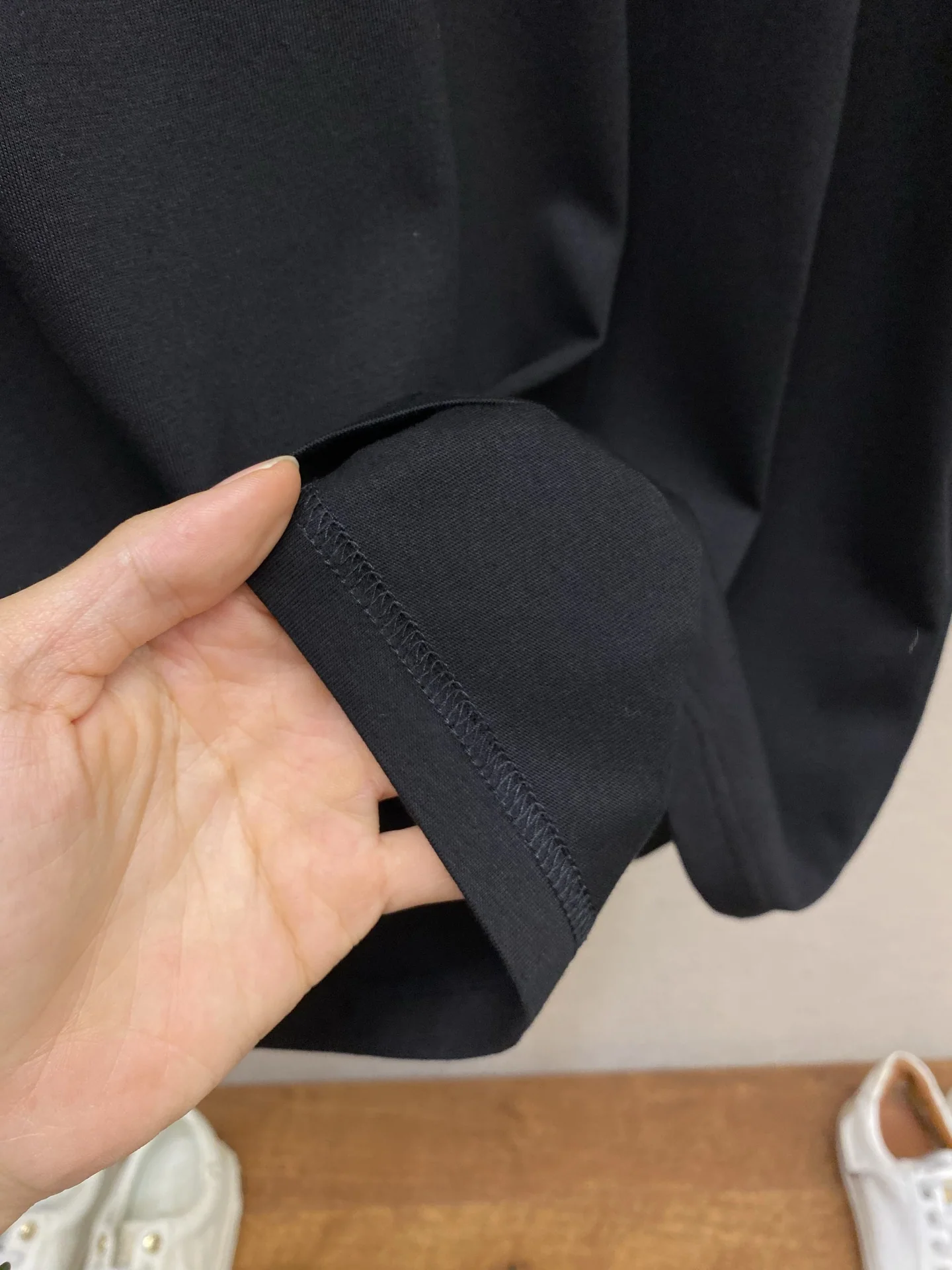 펜디 자수 로고 반팔 티셔츠 상세 이미지 7