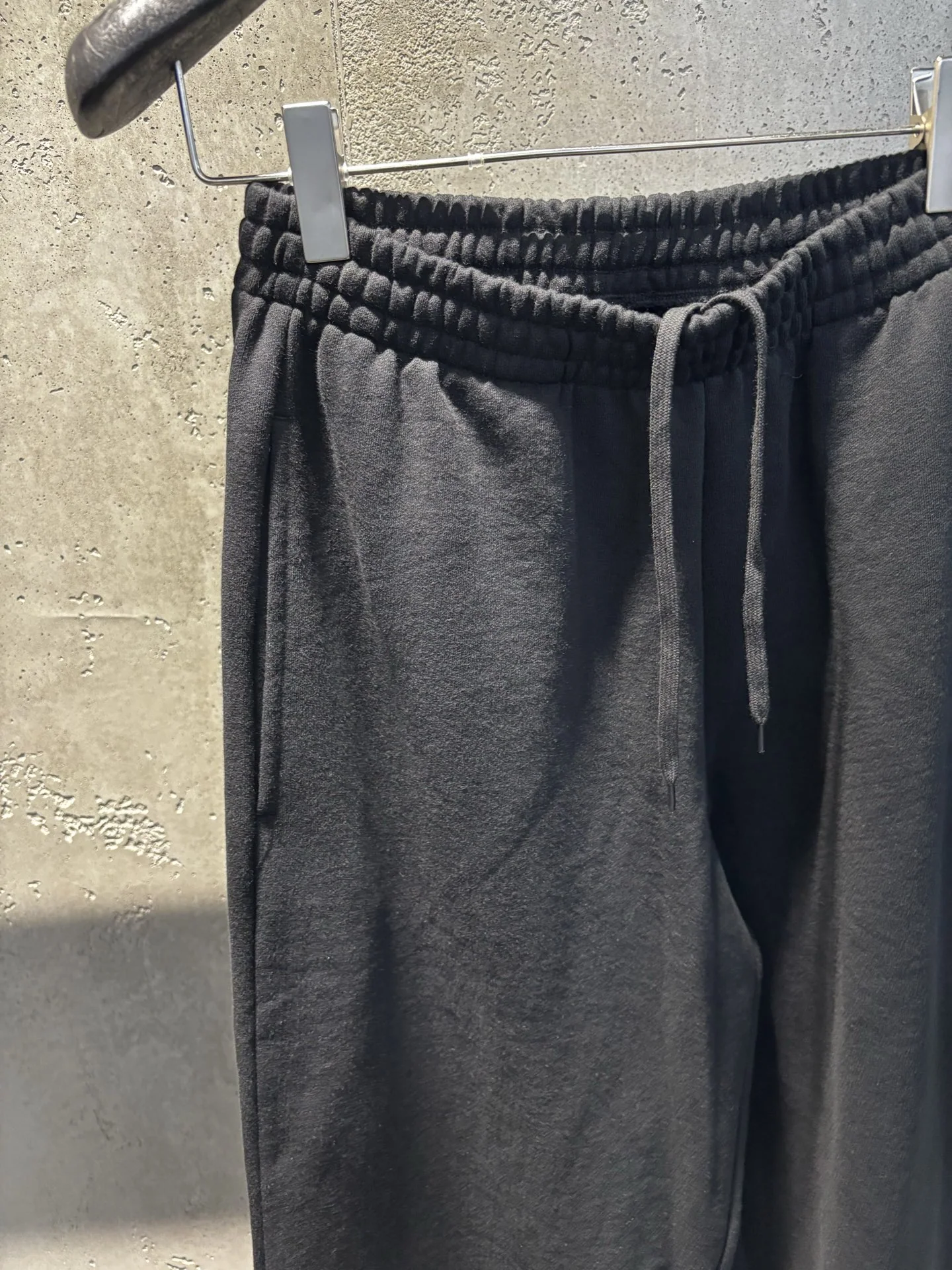 발렌시아가 남성 바지 상세 이미지 7