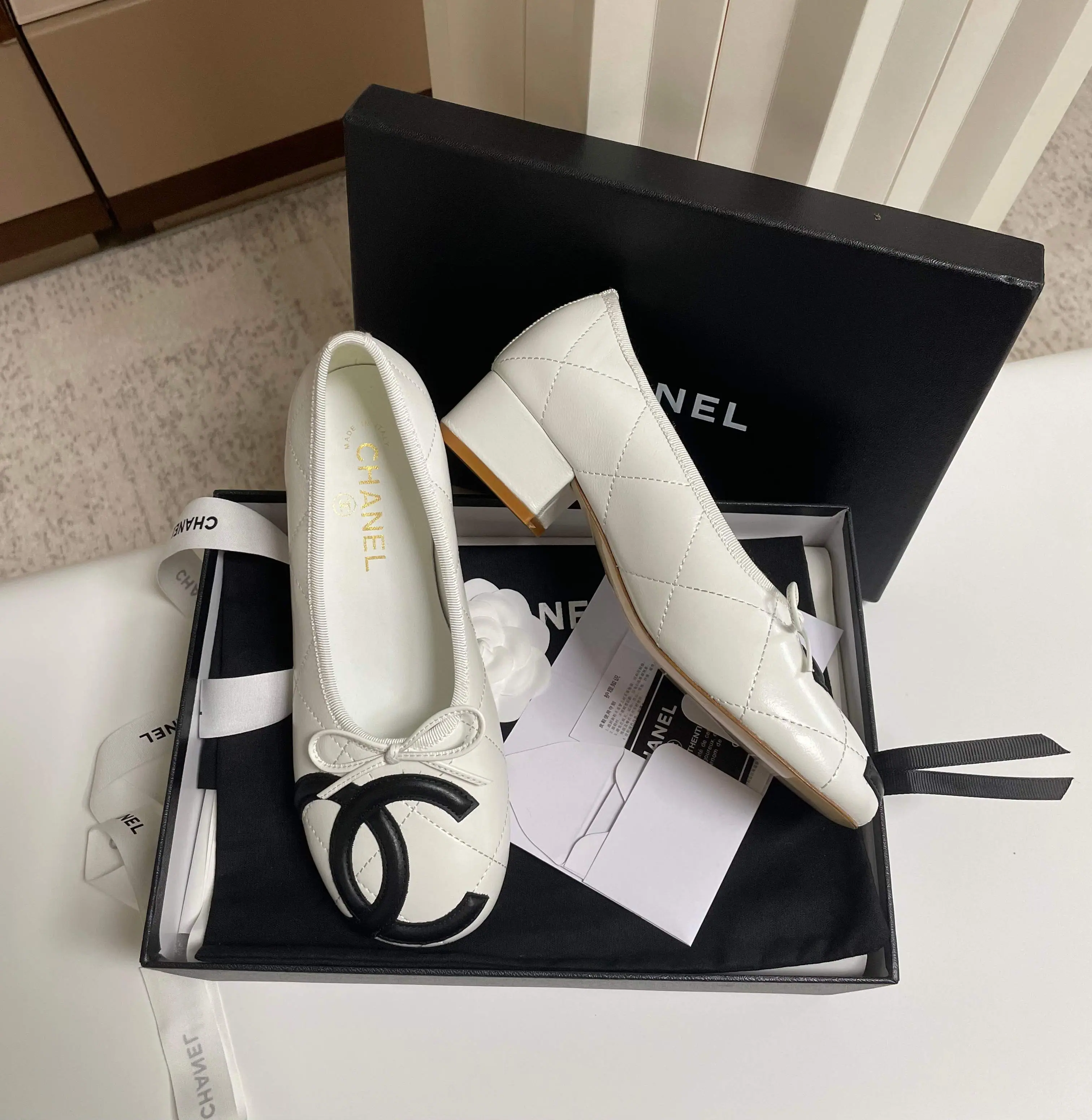 샤넬 코코 비치 메리제인 발레리나 슈즈 상세 이미지 3