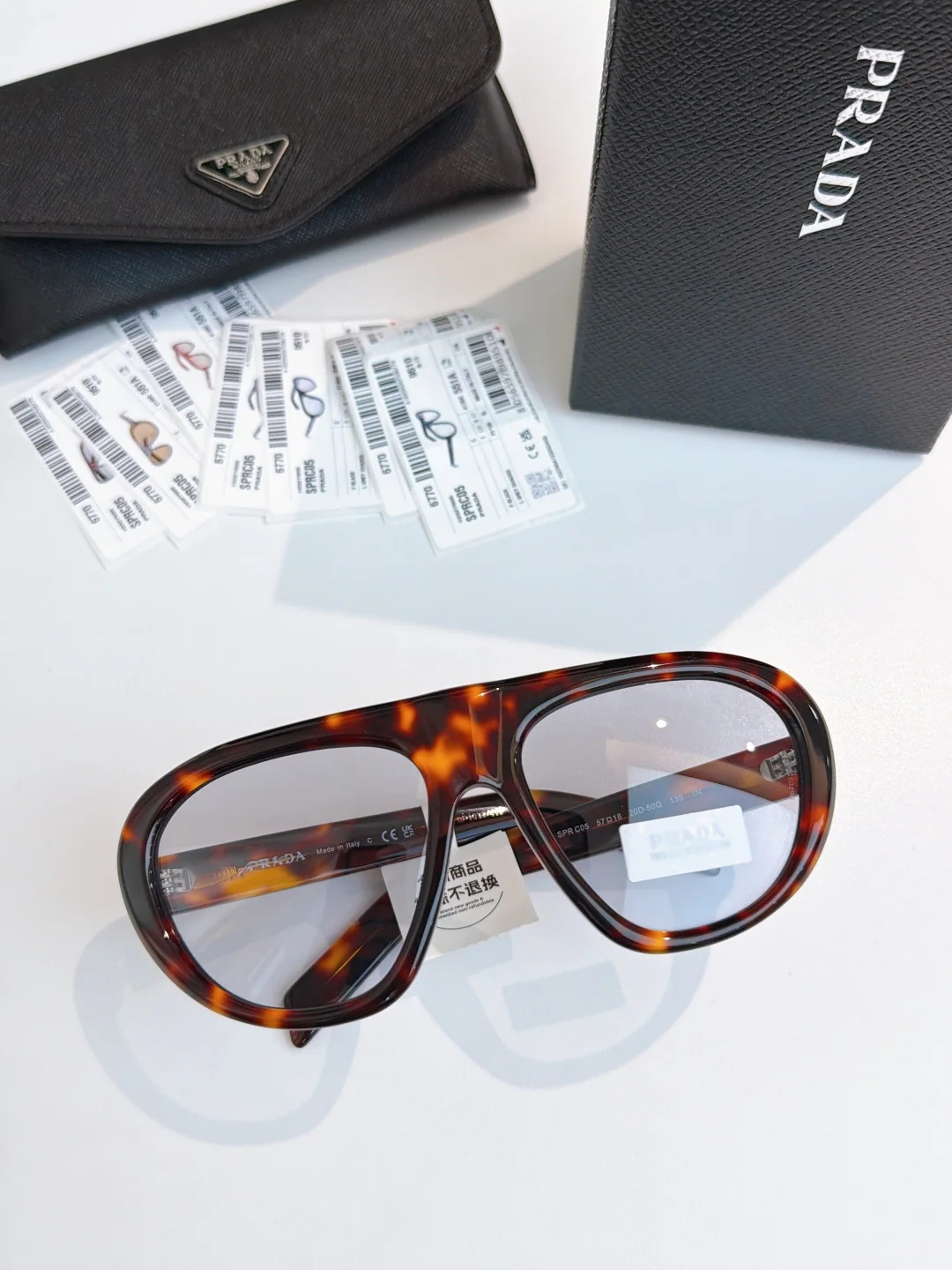 프라다 선글라스 56518 Prada Sunglasses 상세 이미지 1