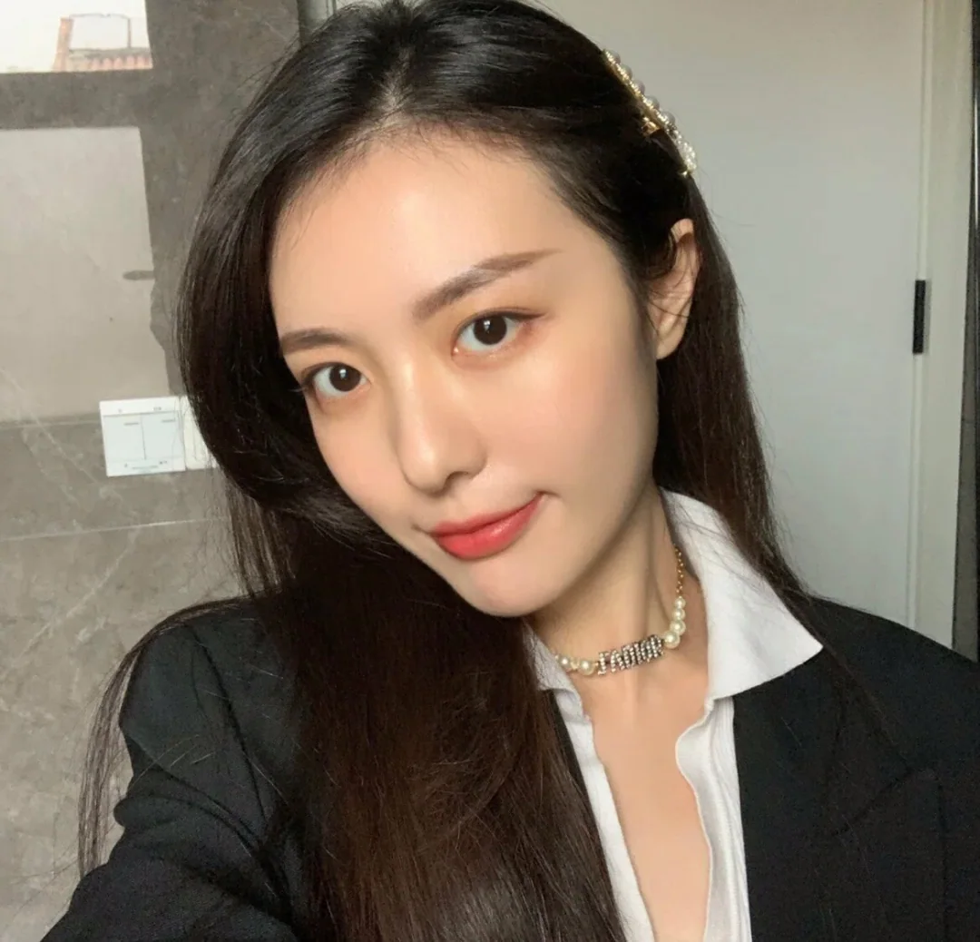 디올 목걸이 상세 이미지 8
