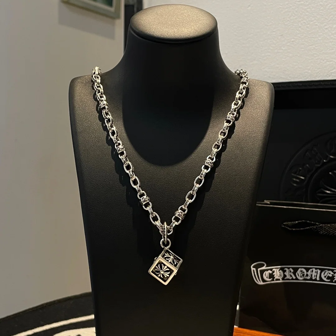 크롬하츠 크로스볼 다이스 펜던트 목걸이 상세 이미지 2