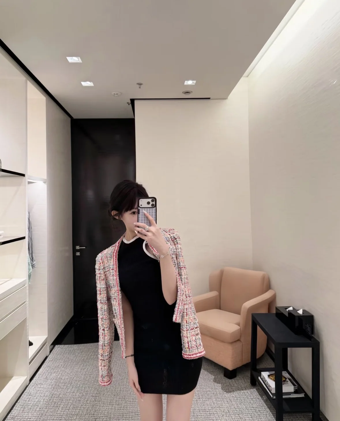 샤넬 트위드 V넥 크롭 자켓 상세 이미지 8