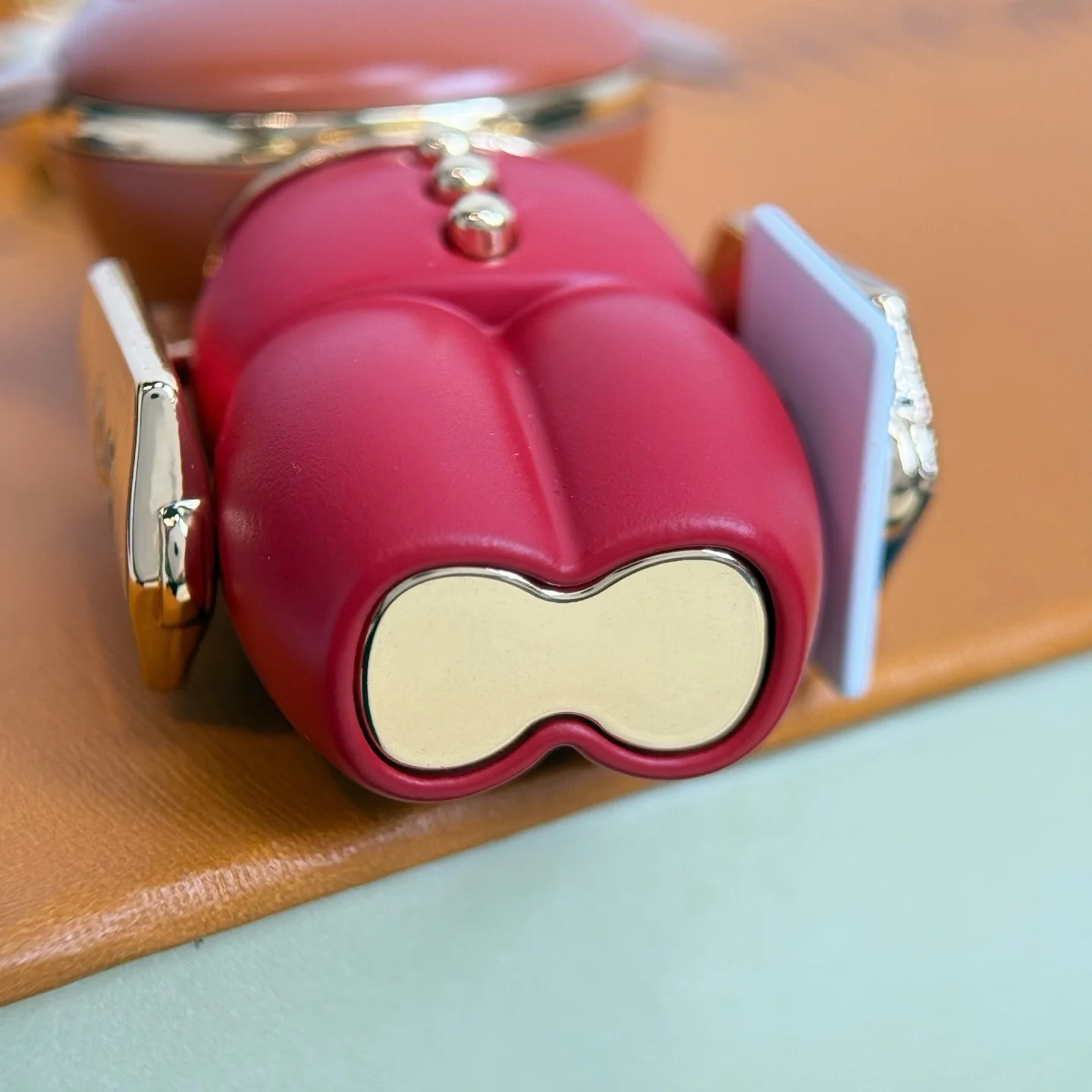 루이비통 해바라기 인형 키링 Accessories 상세 이미지 12