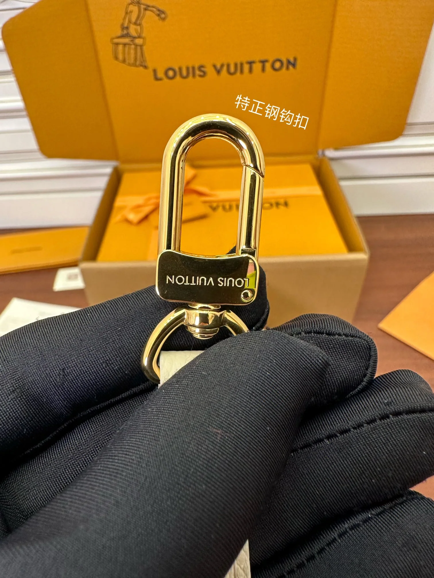 루이비통 M46393 가방 상세 이미지 5