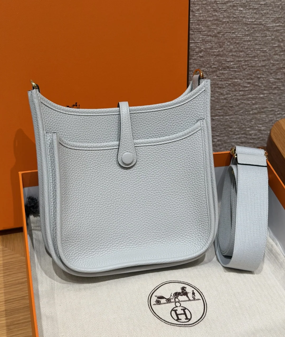 에르메스 에블린 23 cm 가방 상세 이미지 2