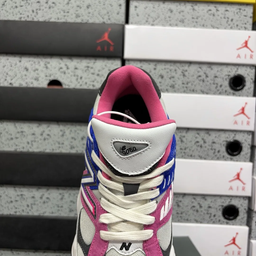 뉴발란스 [C] 9060 화이트 핑크 블루 U9060NB9 202082 New Balance 9060 상세 이미지 6