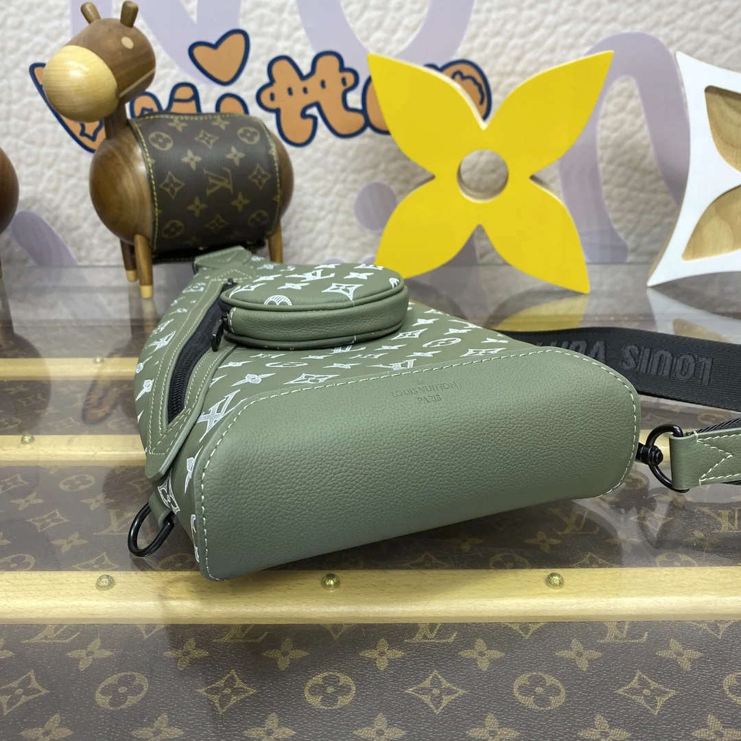 루이비통 DUO 숄더 체스트백 M12486 상세 이미지 4