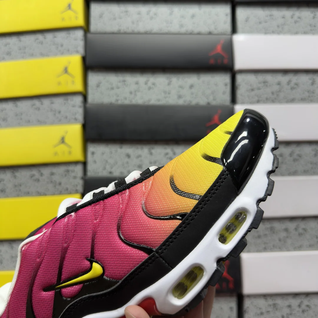 나이키 [BD] 에어 맥스 플러스 DZ3670-116 201851 Nike Air Max Plus 상세 이미지 5