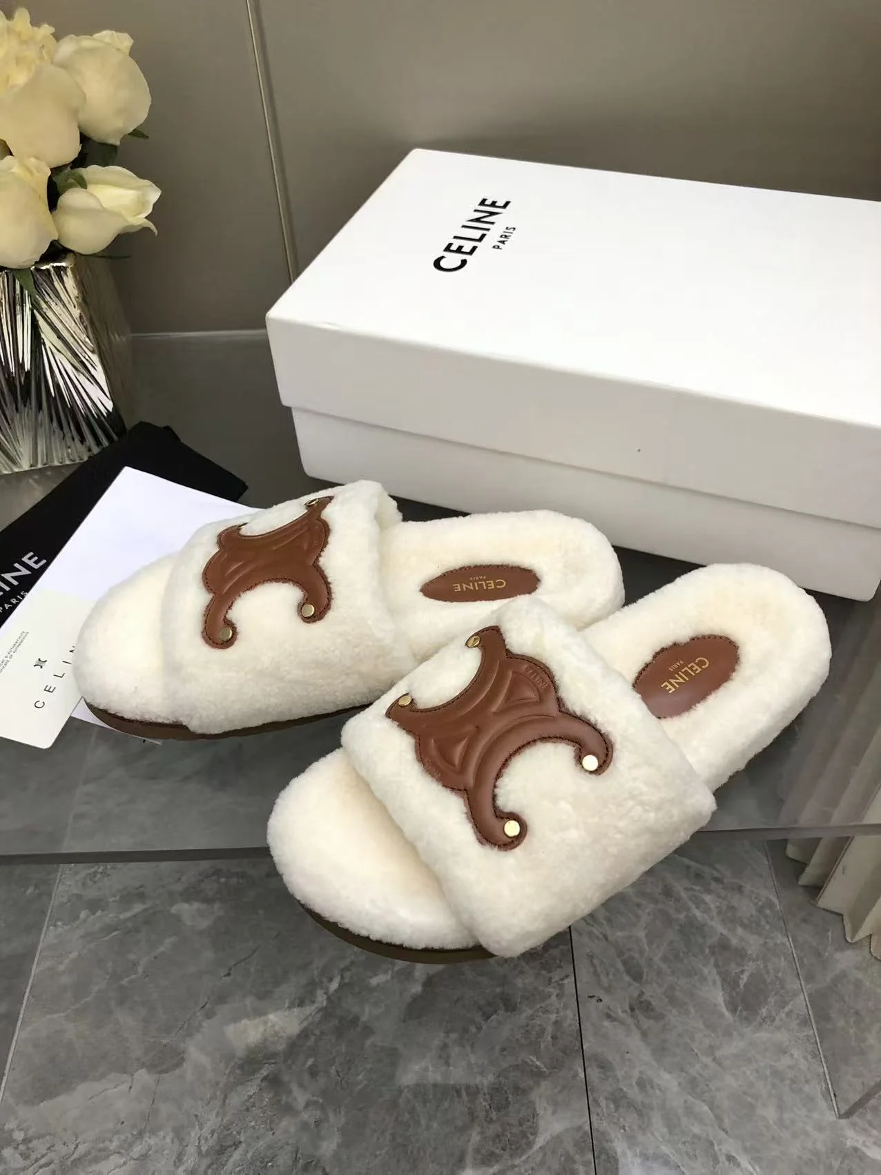셀린느 개선문 로고 울 슬리퍼 상세 이미지 4