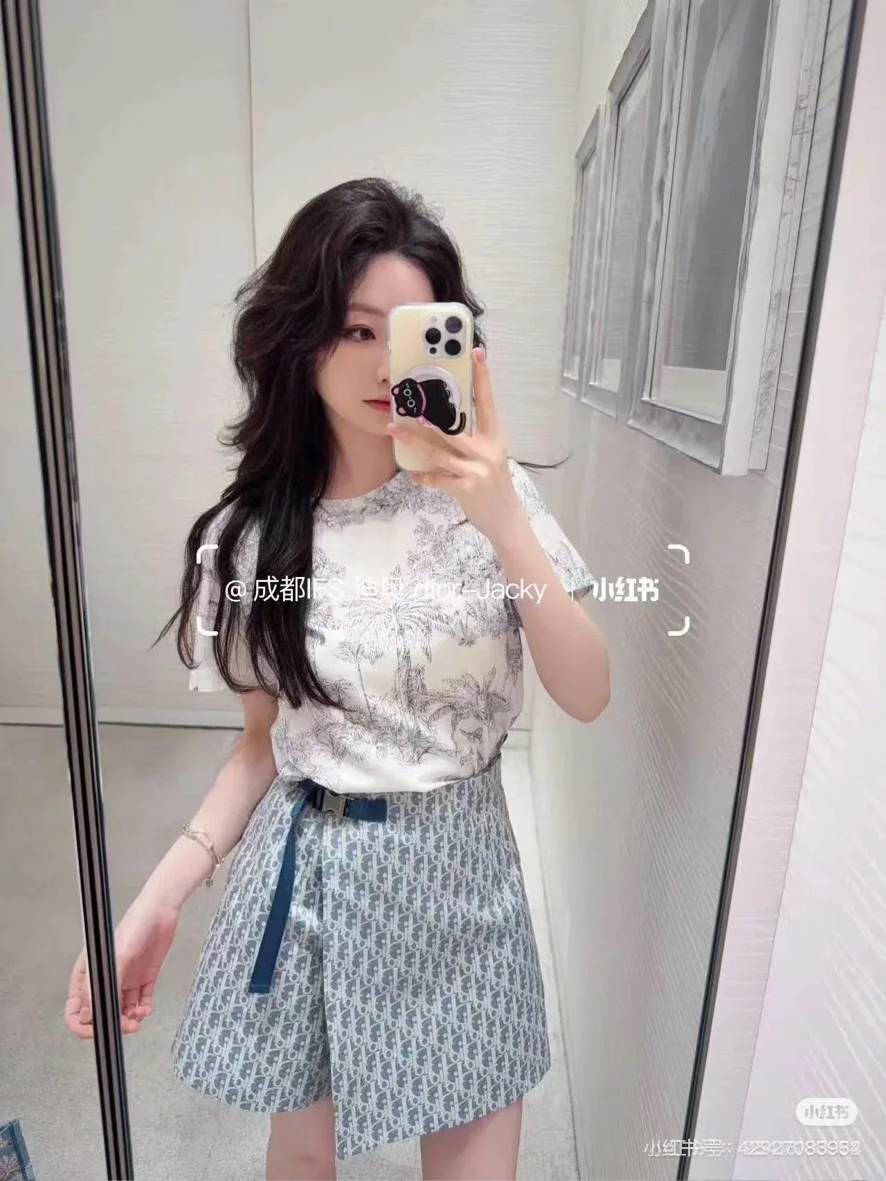 디올 여성 린넨 코튼 나비 프린트 반팔 티셔츠 상세 이미지 6