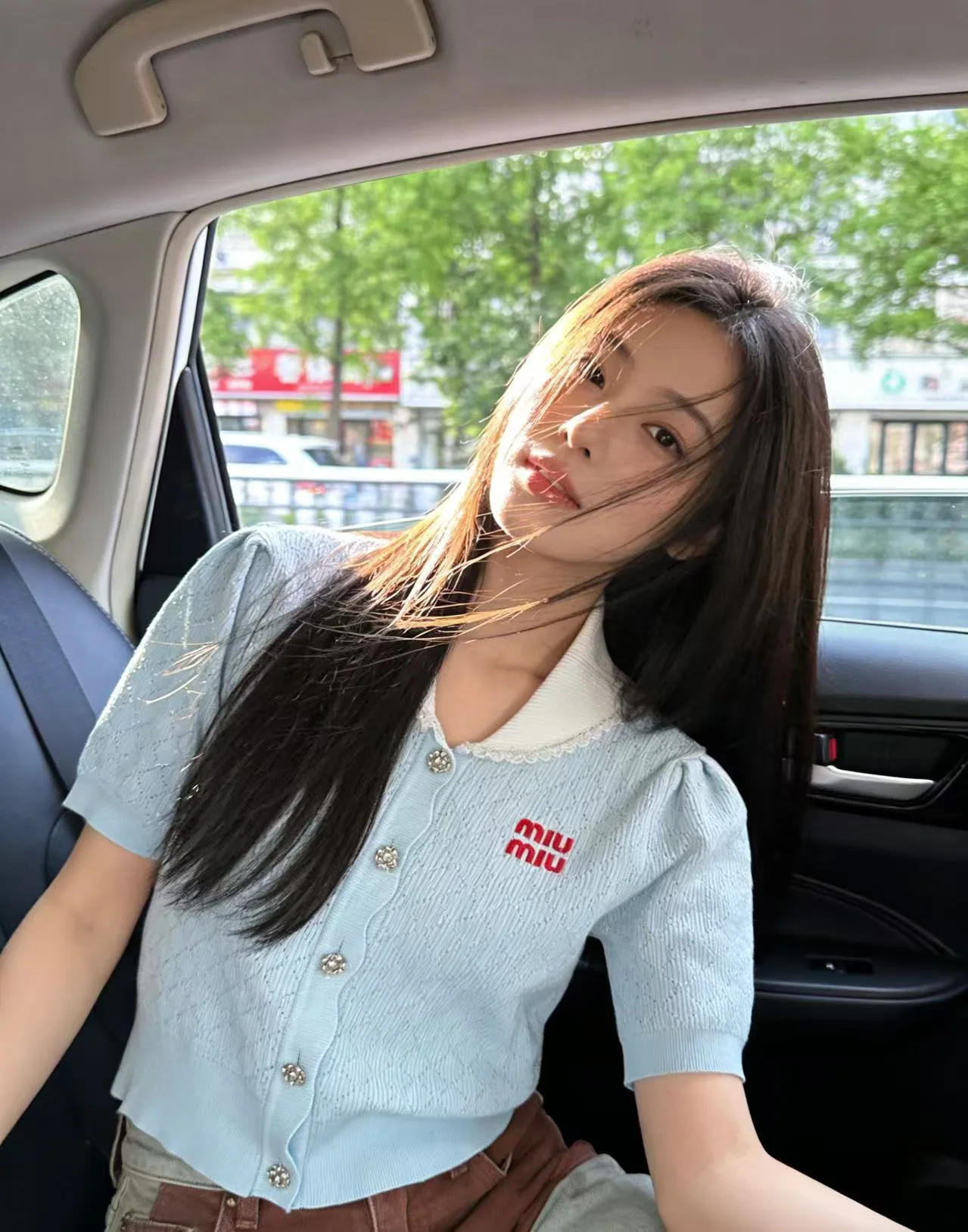 미우미우 피터팬 카라 패치워크 레이스 트림 반팔 니트 가디건 상세 이미지 1
