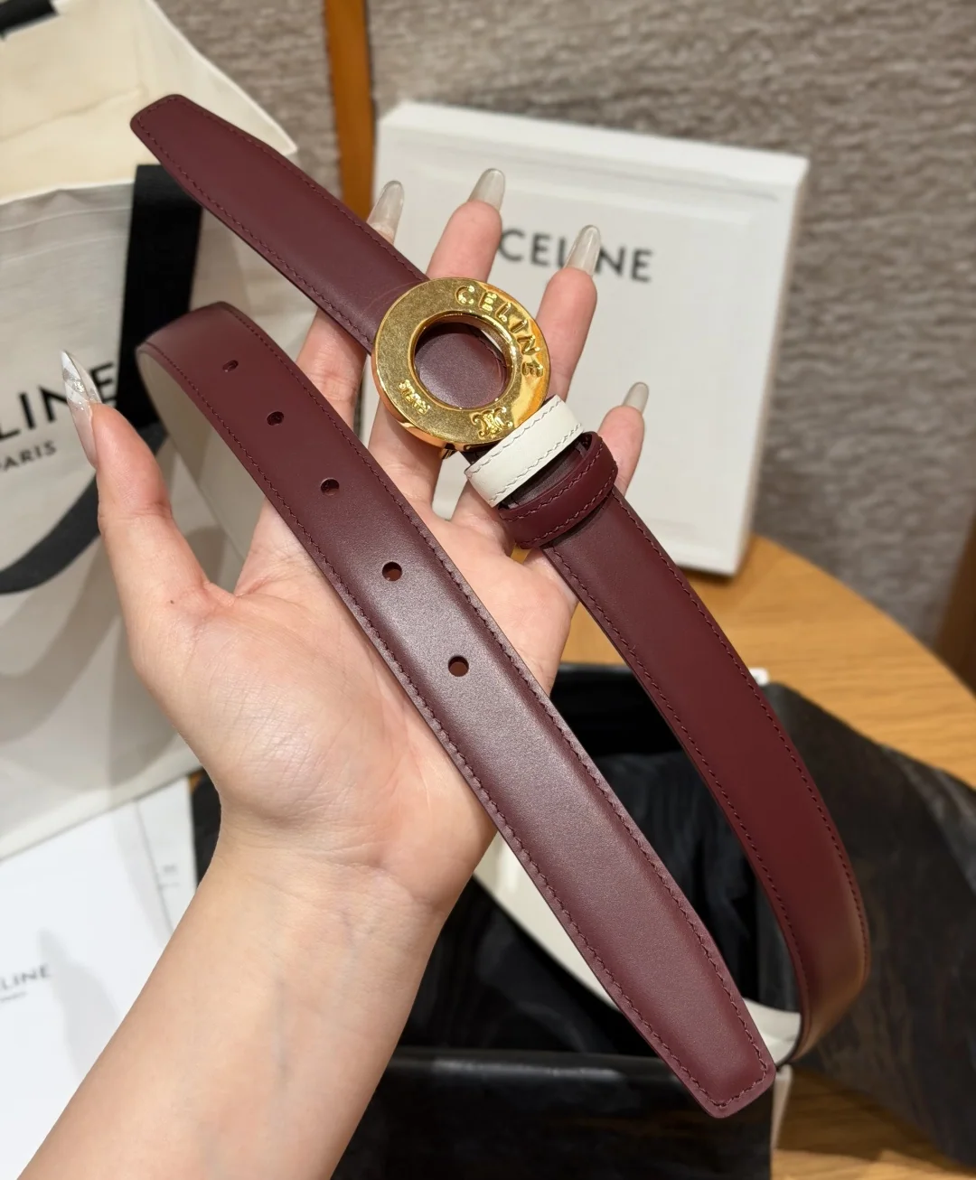 셀린느 DISC 골드 양면 가죽 벨트 25MM 상세 이미지 4