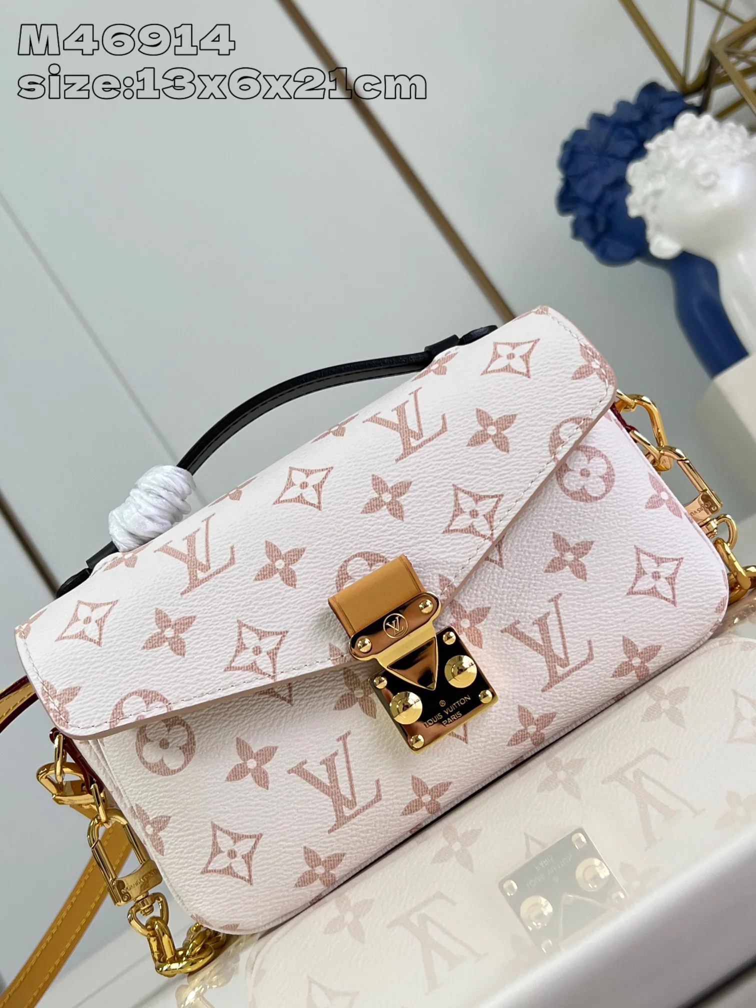 루이비통 M46914 화이트 메티스 핸드백 모노그램 상세 이미지 2