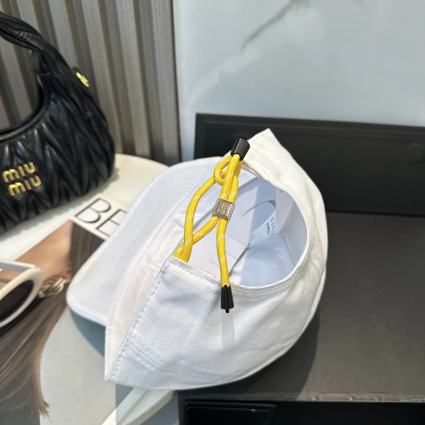 미우미우 모자 81113 Miu Miu Cap 상세 이미지 3