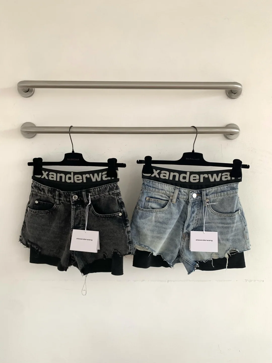 알렉산더왕 더블 허리밴드 레터 자카드 레이어드 데님 반바지 132842