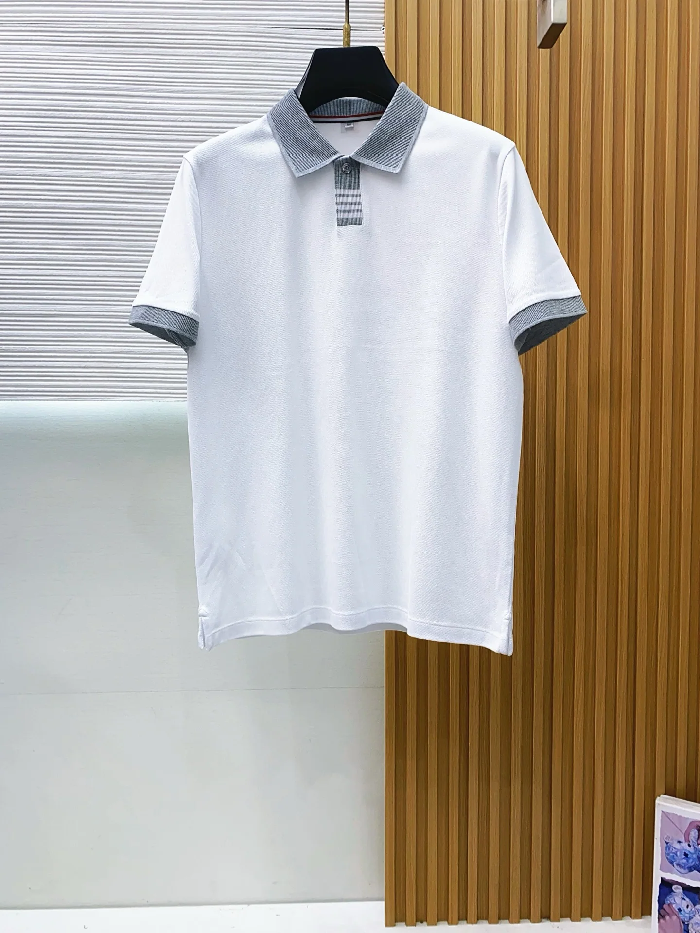 톰브라운 남성 반팔 폴로셔츠 상세 이미지 1