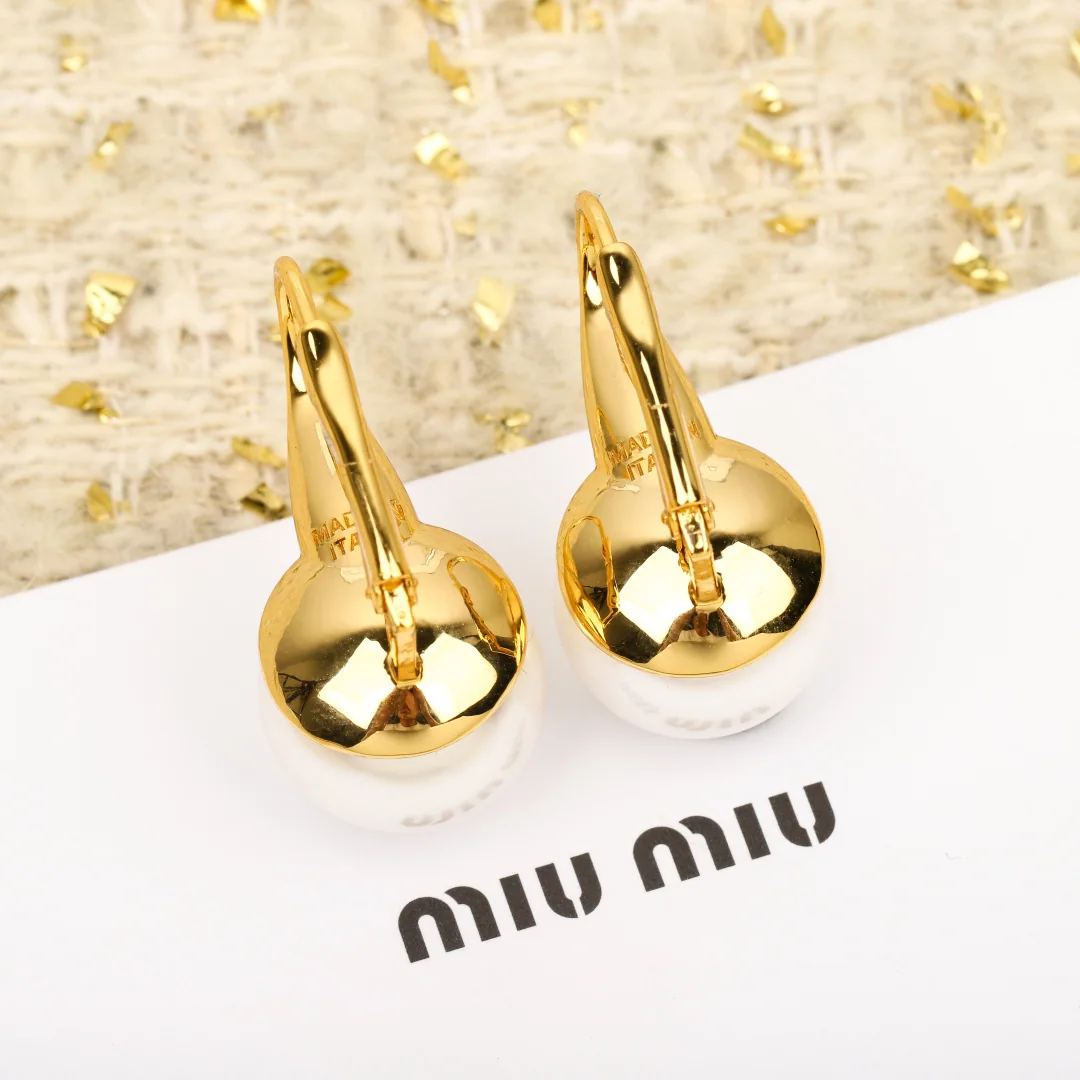 미우미우 진주 후크 귀걸이 상세 이미지 7