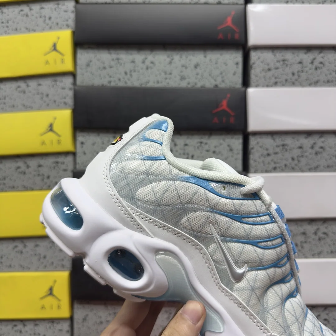 나이키 [BD] 에어 맥스 플러스 화이트 블루 FQ2397-100 201919 Nike Air Max Plus Marseille 상세 이미지 4