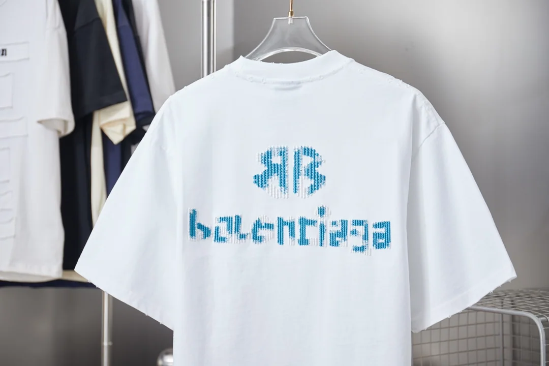 발렌시아가 남성 반팔 26SS 상세 이미지 6