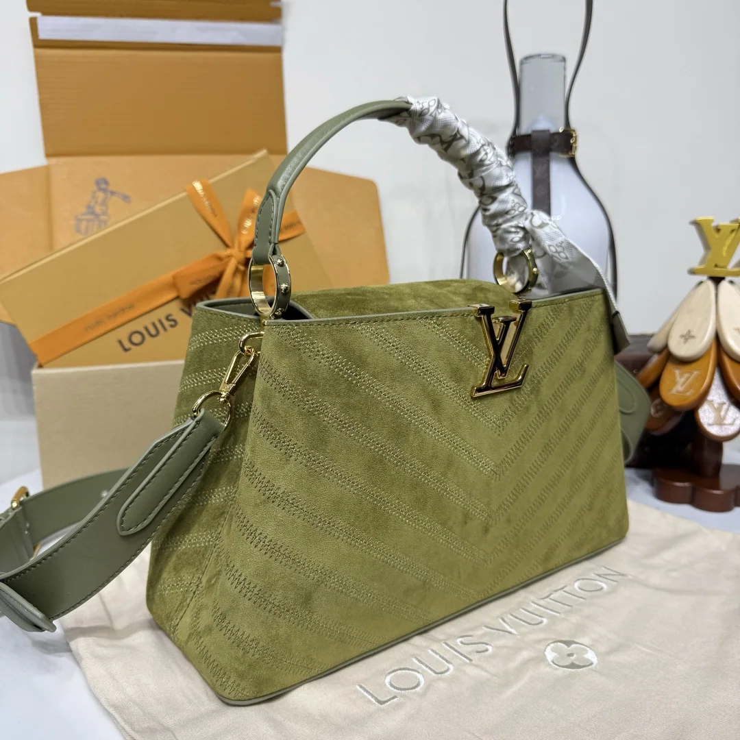 루이비통 카프시느 MM 스프 벨벳 핸드백 M25485 상세 이미지 2