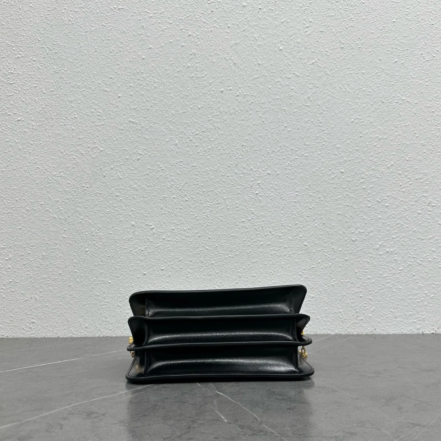 셀린느 미니 새들 가방 L10604 상세 이미지 4