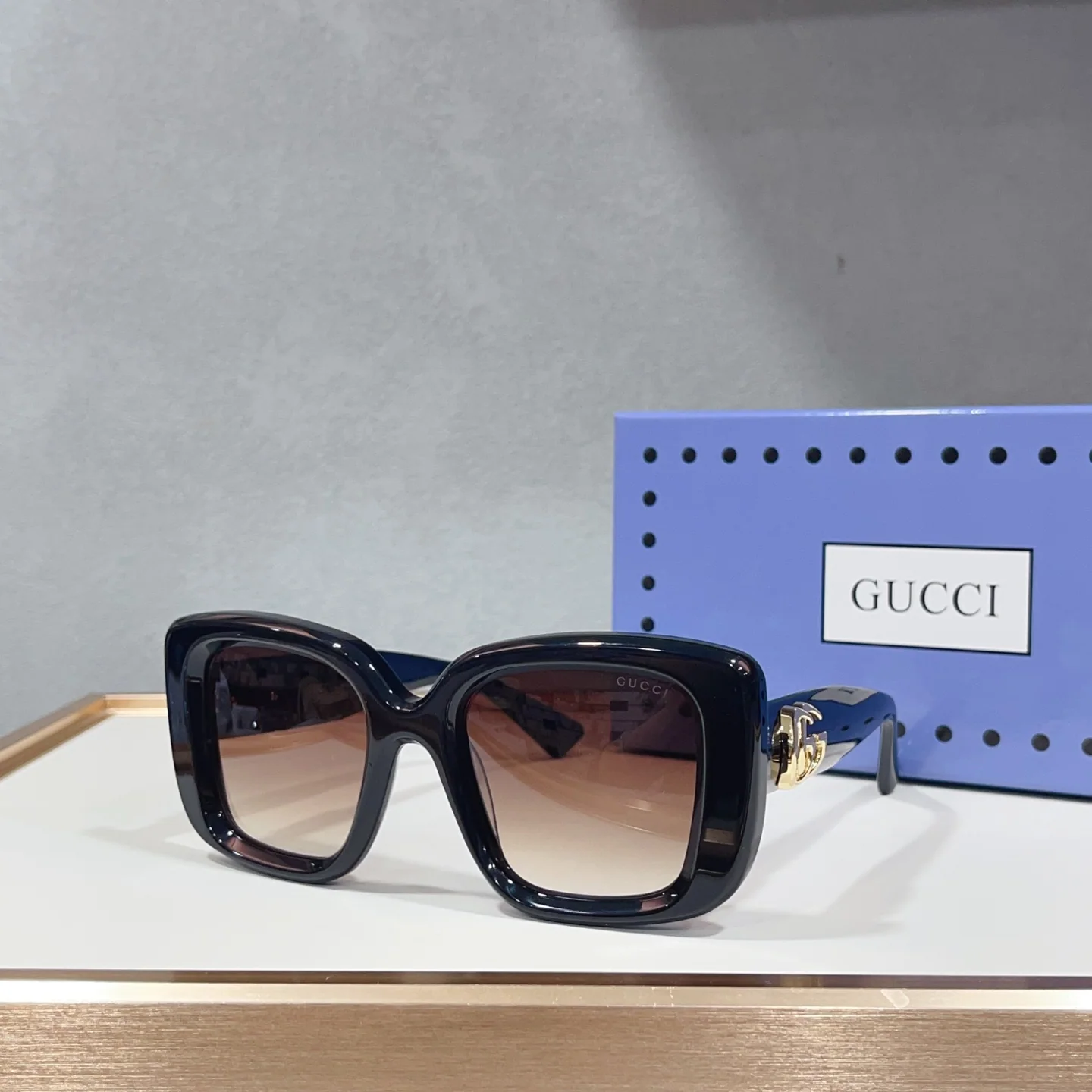 구찌 선글라스 56646 Gucci Sunglasses 상세 이미지 1
