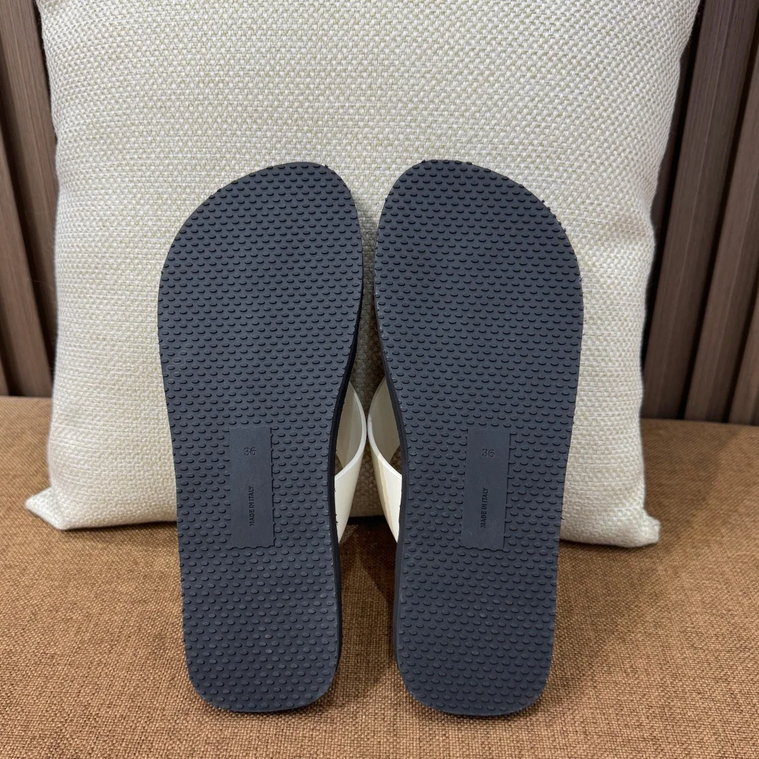 더로우 신발 상세 이미지 9
