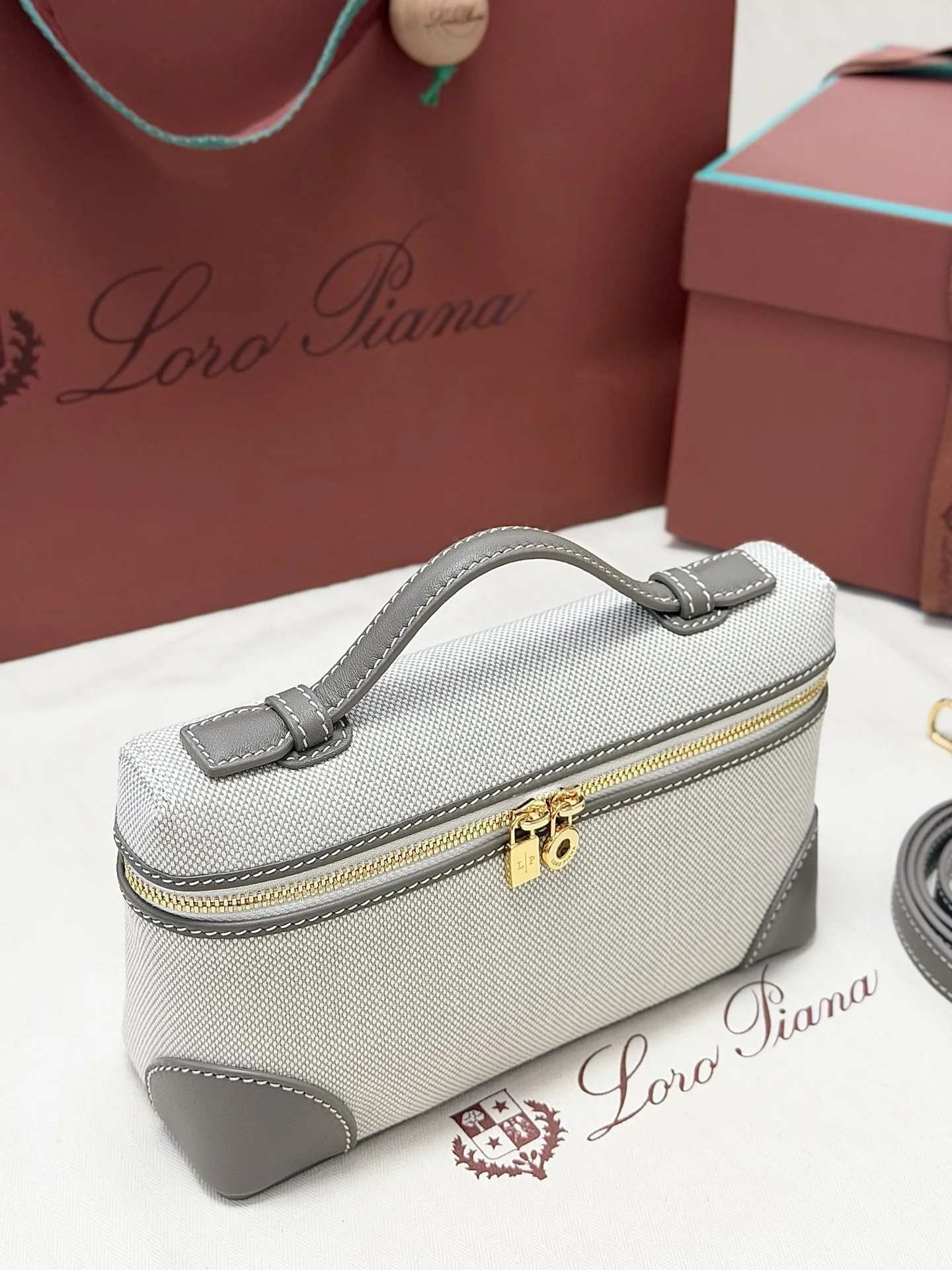 로로피아나 엑스트라포켓 캔버스 클러치백 상세 이미지 6