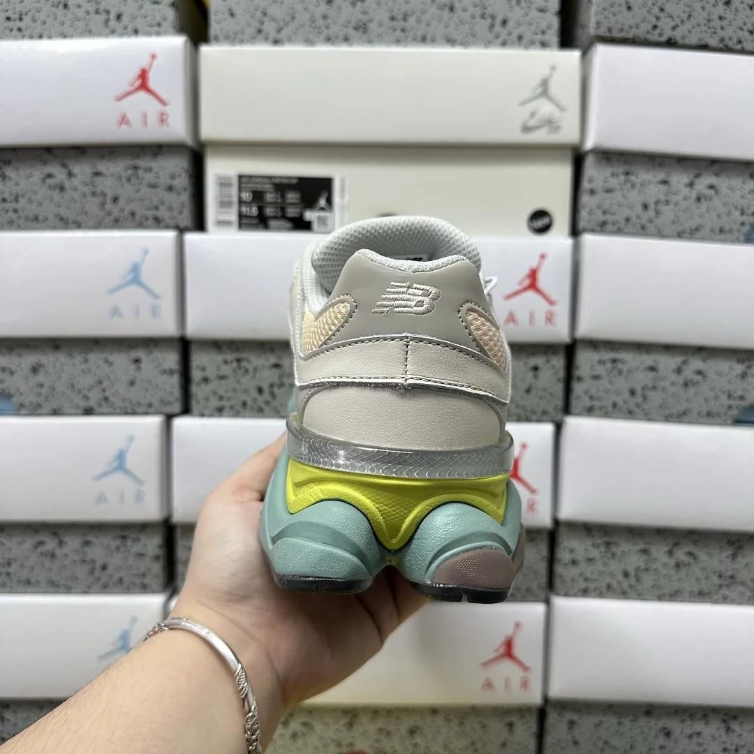 뉴발란스 [C] 9060 U9060GCB 202159 New Balance 9060 상세 이미지 9