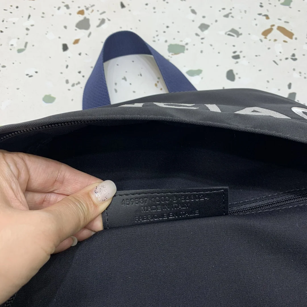 발렌시아가 대형 백팩 상세 이미지 8