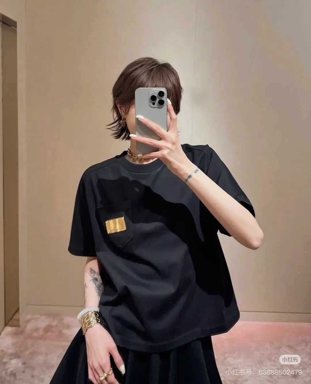 루이비통 데님 패치워크 메탈 포켓 크루넥 반팔 티셔츠 상세 이미지 6